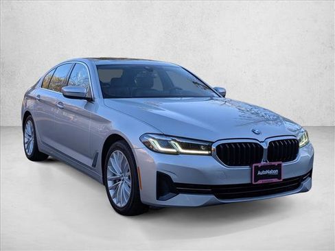 Used 2021 BMW 530i image 3