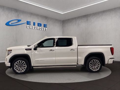 Used 2023 GMC Sierra 1500 Denali Ultimate AWD/4WD image 12