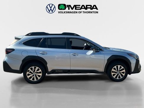 Used 2023 Subaru Outback Premium AWD/4WD image 6