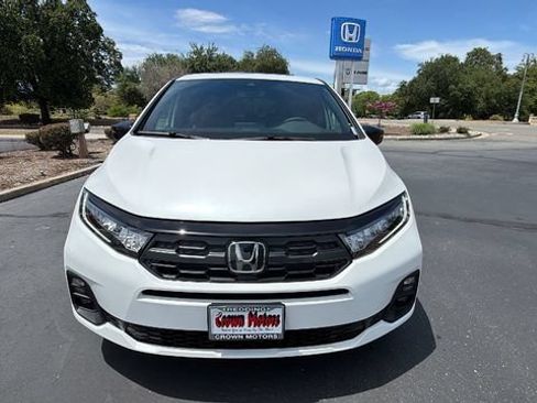 New 2026 Honda Odyssey Sport-L image 8