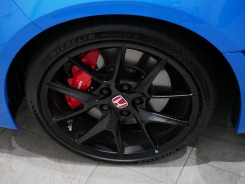 Used 2025 Honda Civic Type R image 15