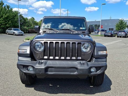 Used 2022 Jeep Wrangler Unlimited Sport AWD/4WD image 5