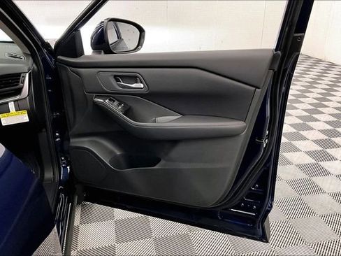 New 2026 Nissan Rogue SV FWD image 36