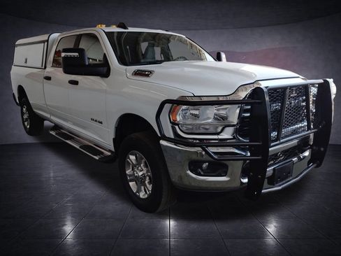 Used 2023 RAM 2500 Big Horn w/ Safety Group AWD/4WD image 7
