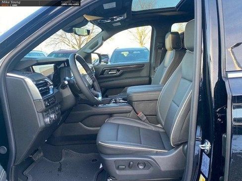 New 2026 GMC Yukon XL Elevation w/ Elevation Premium Package image 16