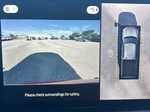 New 2026 Ford F250 Lariat w/ Black Appearance Package image 27