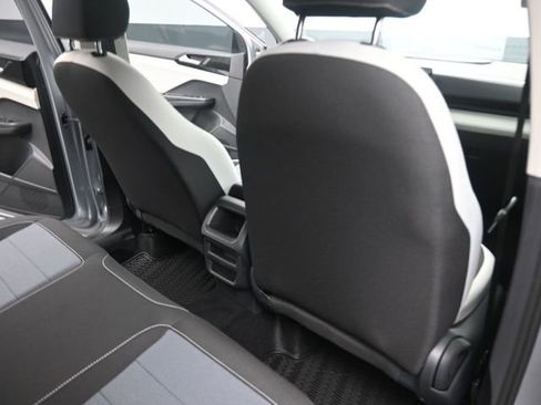 New 2026 Volkswagen Taos S image 16