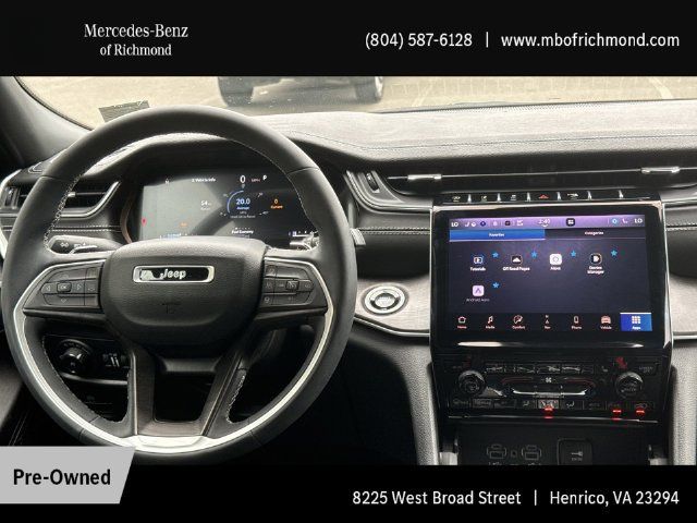 Used 2025 Jeep Grand Cherokee Limited AWD/4WD image 18