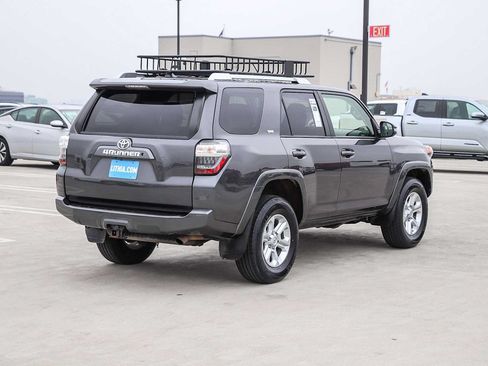 Used 2018 Toyota 4Runner SR5 Premium AWD/4WD image 6