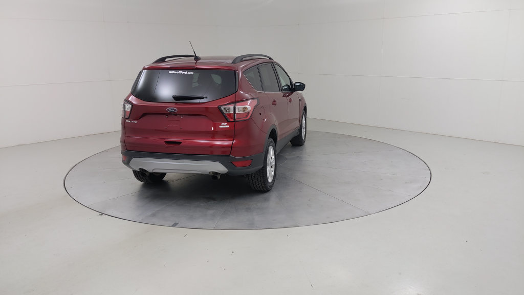 Certified 2018 Ford Escape SE FWD image 14