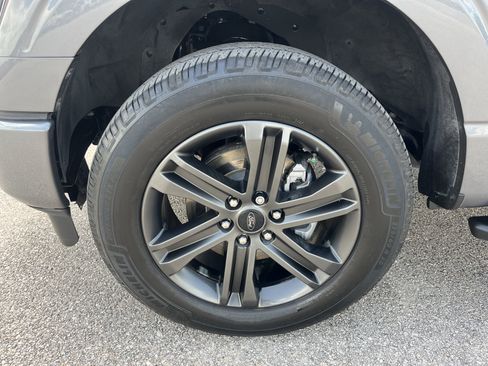 Used 2022 Ford F150 XLT w/ Equipment Group 302A High AWD/4WD image 9