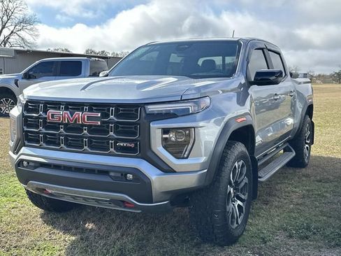 Used 2024 GMC Canyon AT4 w/ Canyon Safety Plus Package image 6