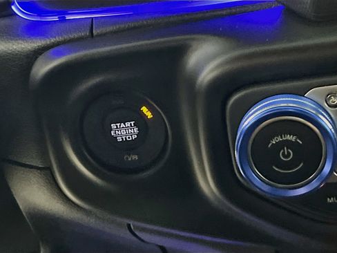 Used 2018 Jeep Wrangler Unlimited Sport S AWD/4WD image 23