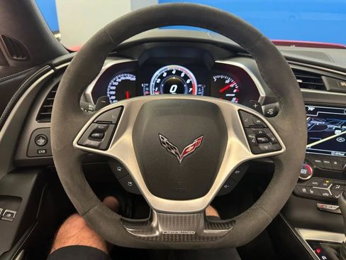 Used 2016 Chevrolet Corvette Z06 w/ 3LZ Preferred Equipment Group RWD image 32