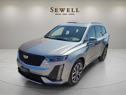 New 2025 Cadillac XT6 Sport w/ Technology Package