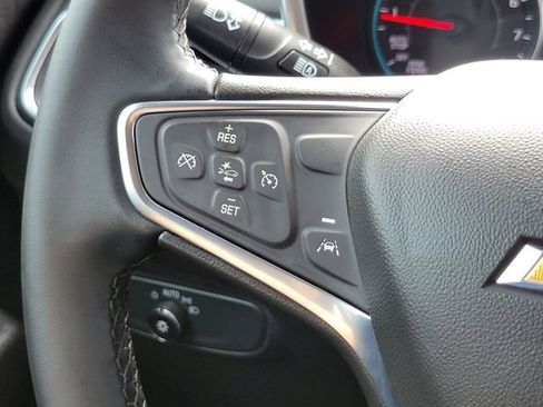 Used 2024 Chevrolet Equinox LT AWD/4WD image 14