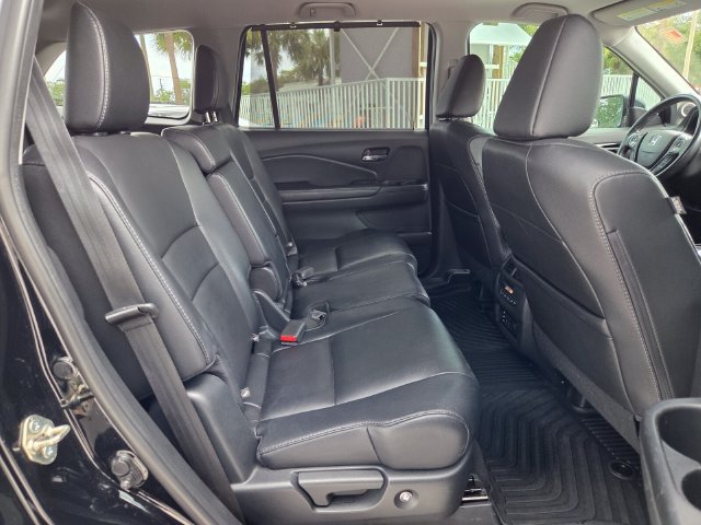 Used 2017 Honda Pilot Touring image 21