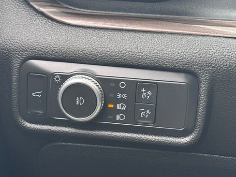 Certified 2022 Ford Explorer Limited w/ Equipment Group 301A AWD/4WD image 41
