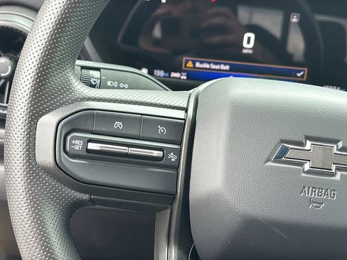 Used 2024 Chevrolet Colorado Trail Boss image 17