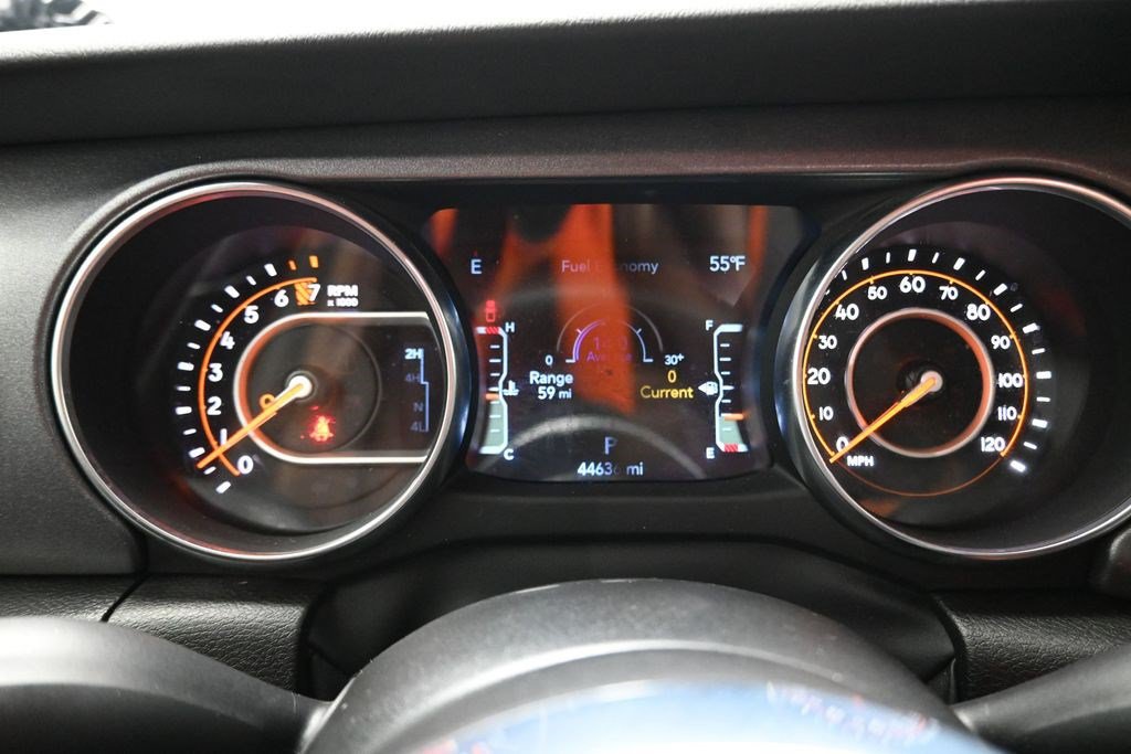 Used 2023 Jeep Gladiator Mojave w/ Cold Weather Group AWD/4WD image 10