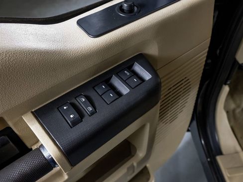 Used 2008 Ford F250 Lariat image 31