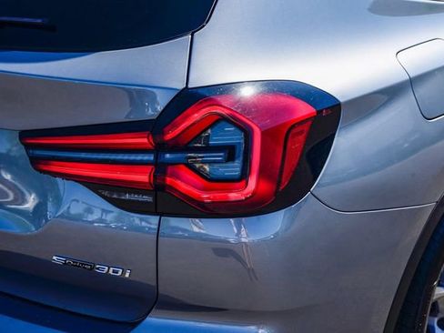 Used 2024 BMW X3 sDrive30i w/ Convenience Package image 8