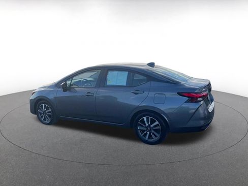 Used 2025 Nissan Versa SV FWD image 9