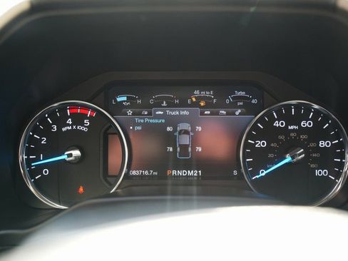 Used 2017 Ford F250 Lariat w/ Chrome Package image 34