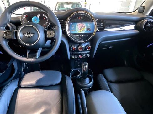 Used 2024 MINI Cooper S image 15