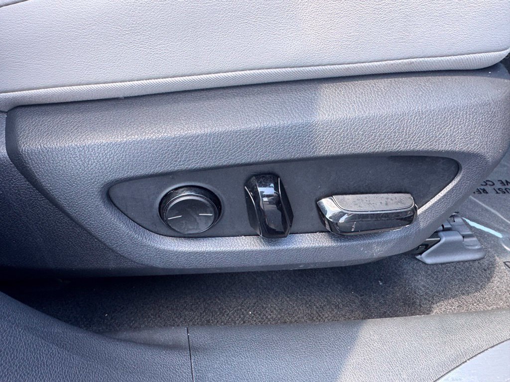 Used 2023 Lexus RX 350 Premium w/ Accessory Package (Z1) FWD image 29