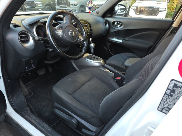 Used 2014 Nissan Juke SV AWD/4WD image 2
