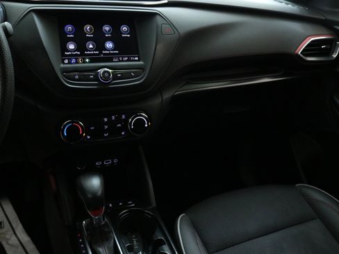 Used 2023 Chevrolet TrailBlazer RS image 19