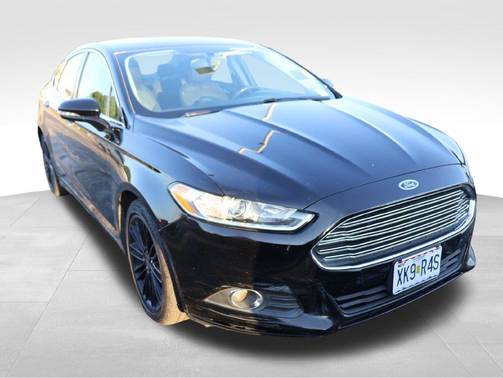 Used 2016 Ford Fusion SE w/ Equipment Group 202A FWD image 13