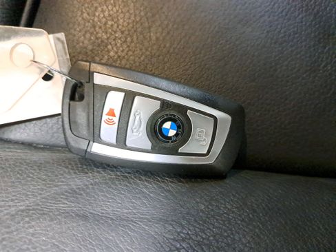 Used 2017 BMW M2 image 35