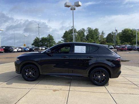 Used 2024 Dodge Hornet R/T w/ R/T Blacktop Package AWD/4WD image 7