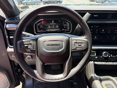 Used 2024 GMC Sierra 2500 Denali Ultimate w/ Max Trailering Package AWD/4WD image 13