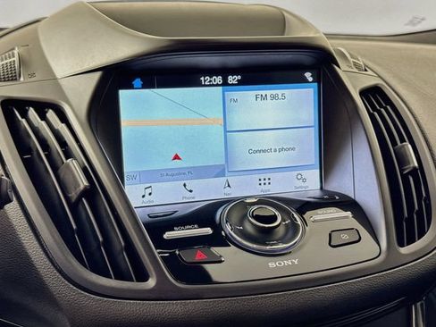 Used 2019 Ford Escape Titanium FWD image 26