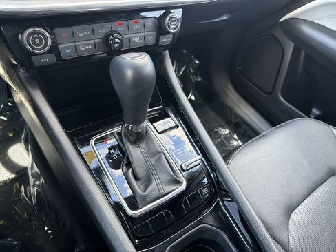 Used 2023 Jeep Compass Limited AWD/4WD image 27