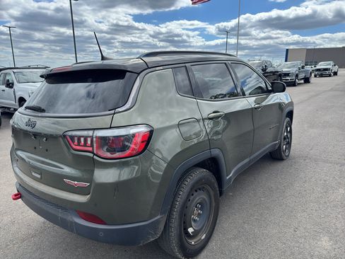 Used 2018 Jeep Compass Trailhawk w/ Safe & Security Group AWD/4WD image 5