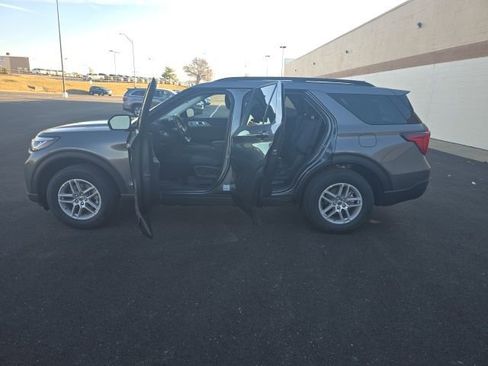 New 2026 Ford Explorer Active image 12