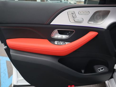 New 2025 Mercedes-Benz GLE 63 AMG S image 18