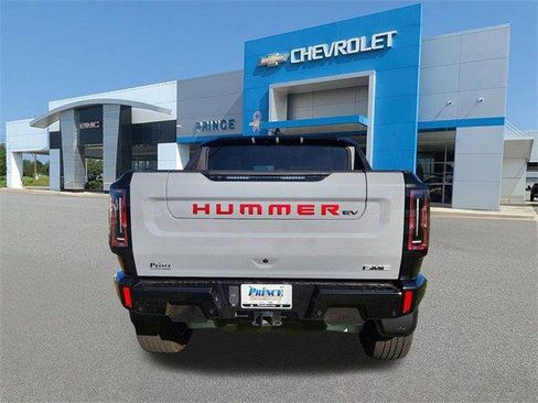 New 2025 GMC Hummer EV 3X w/ LPO, Sport Package image 7