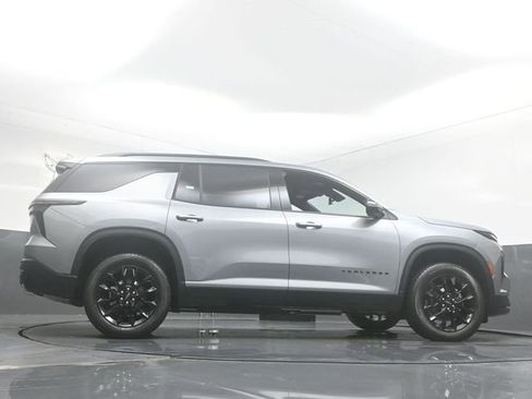 New 2026 Chevrolet Traverse LT w/ Midnight/Sport Edition image 32