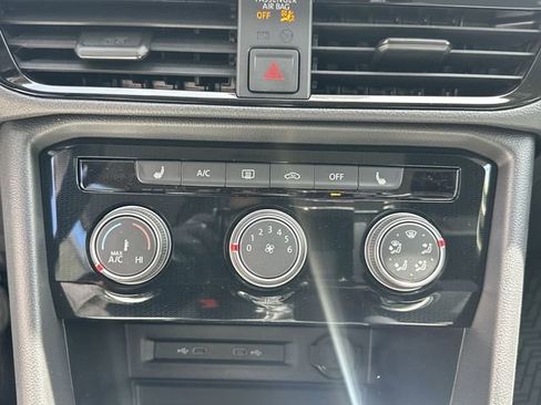 New 2026 Volkswagen Taos S image 21