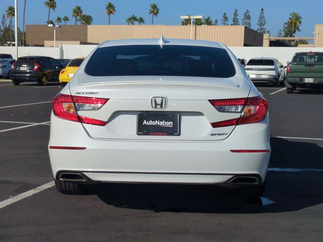 Used 2019 Honda Accord Sport image 7