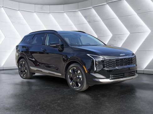 New 2026 Kia Sportage SX FWD image 2
