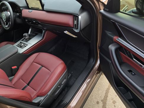 New 2026 MAZDA CX-70 3.3 Turbo w/ Premium Plus Pkg image 6