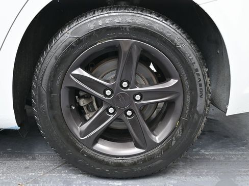 Used 2019 Chevrolet Malibu LS image 11