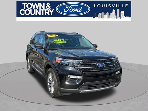 Used 2024 Ford Explorer XLT w/ Equipment Group 202A AWD/4WD image 1