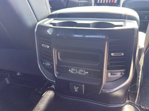 Used 2019 RAM 2500 Laramie AWD/4WD image 28